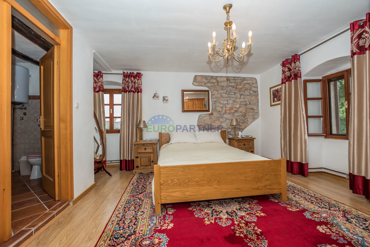 Istria, Marčana: Casa in pietra con piscina e ampio cortile