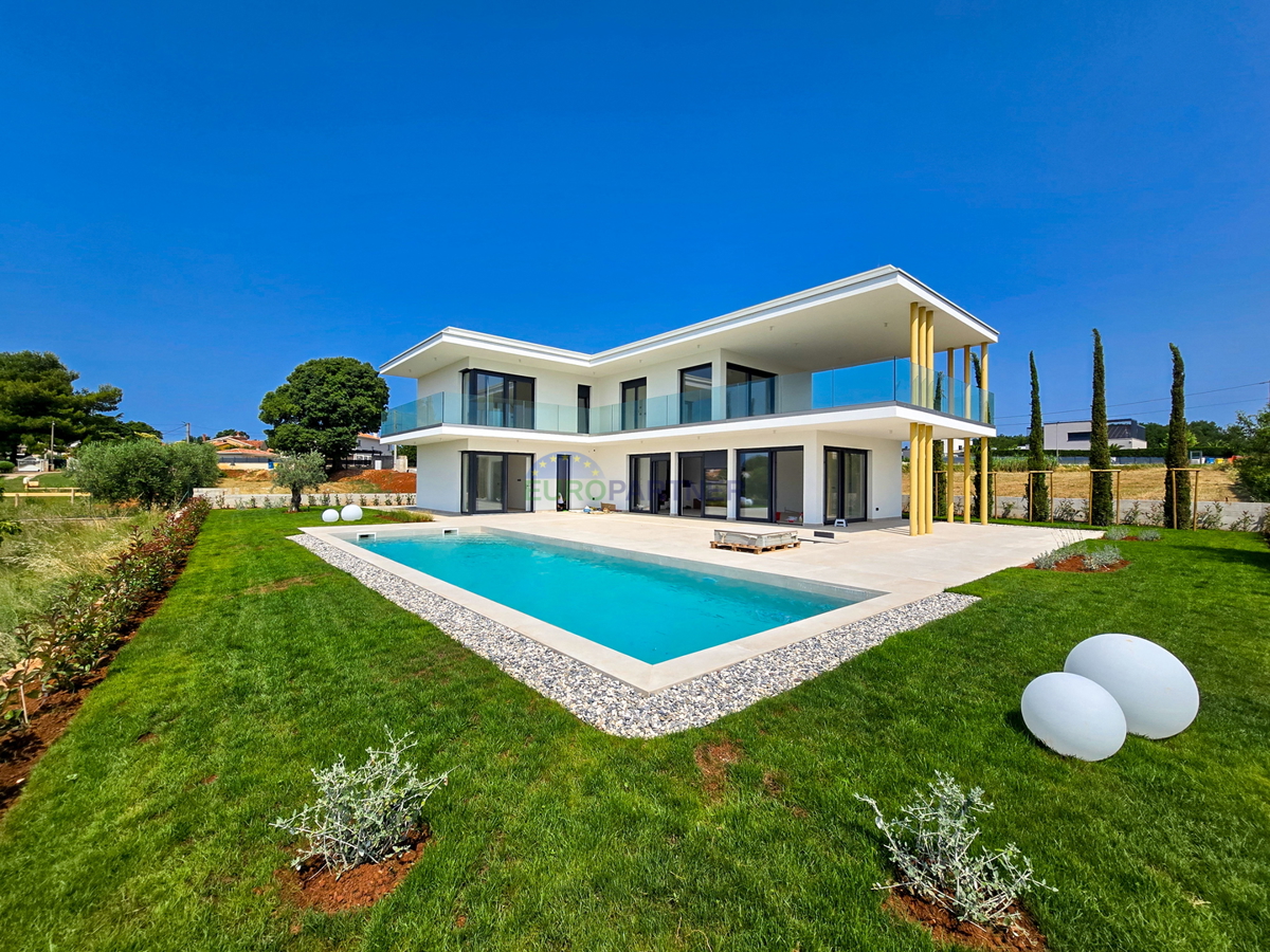 Esclusiva villa di design nelle vicinanze di Parenzo, Istria
