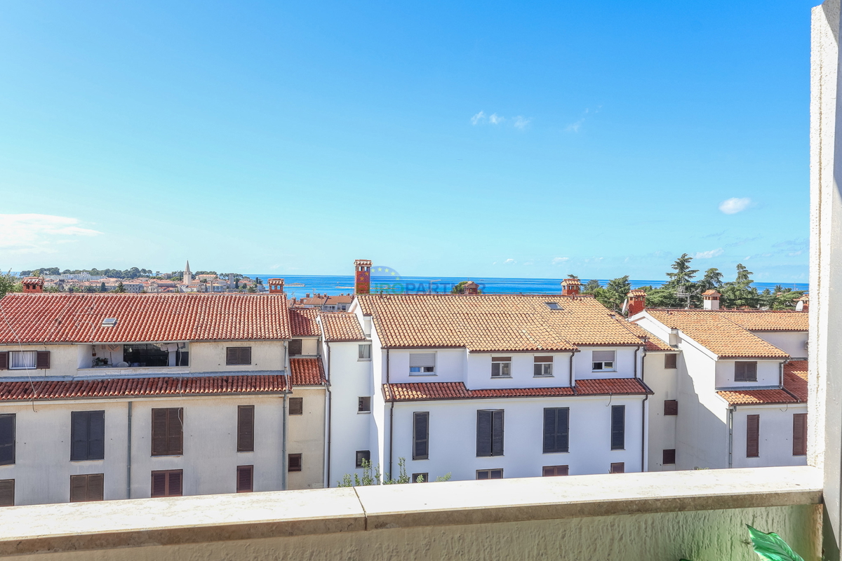 Appartamento con vista mare, 300 metri dal mare, Parenzo, Istria