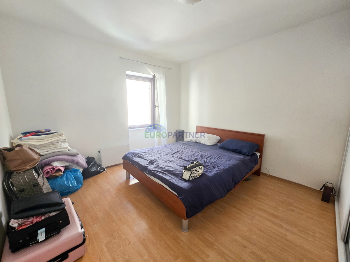 Istria, Parenzo, appartamento ammobiliato nel centro della città