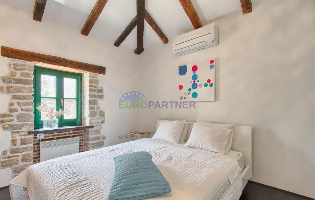 Istria, Baderna, autentica casa in pietra dopo la ristrutturazione