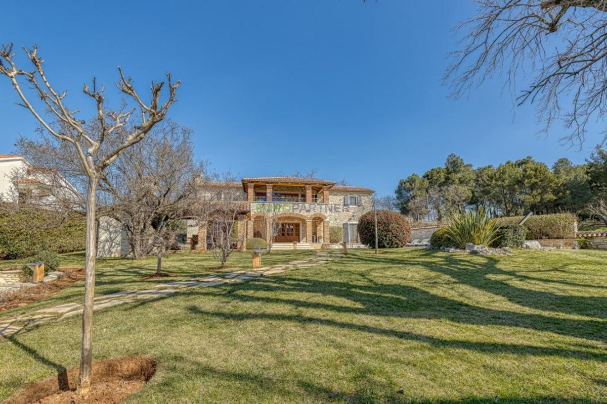 Unica villa in pietra autoctona con piscina, Porec