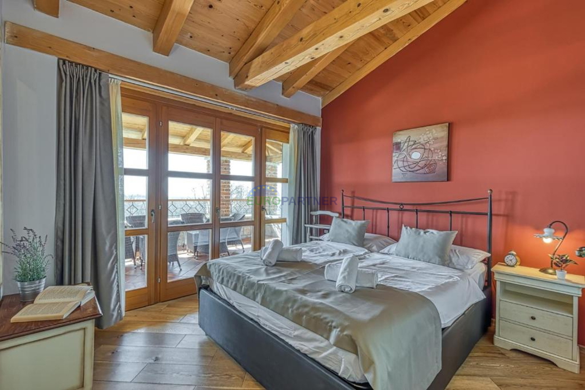 Unica villa in pietra autoctona con piscina, Porec