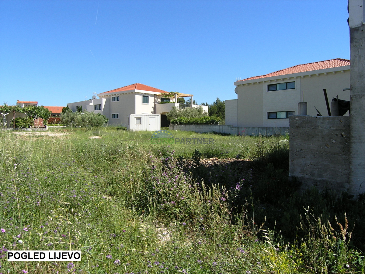 Terra La prima fila al mare con un progetto di idea, Rogoznica