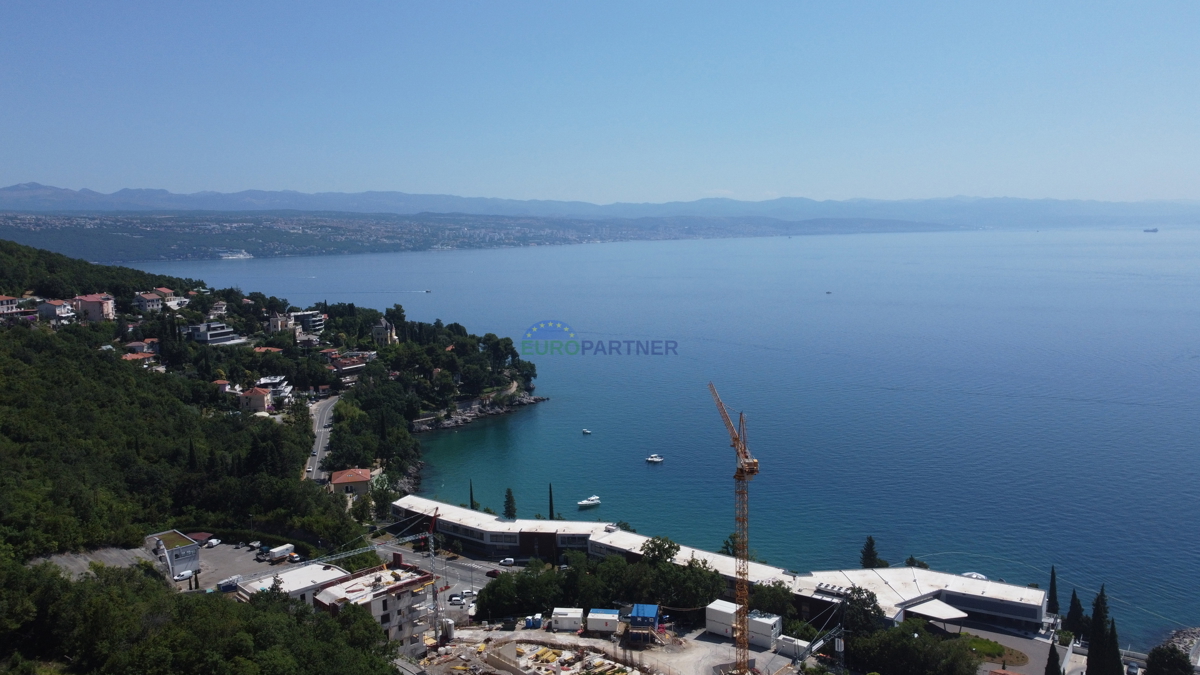 Trilocale con vista mare e 50m dalla spiaggia, Dintorni di Abbazia