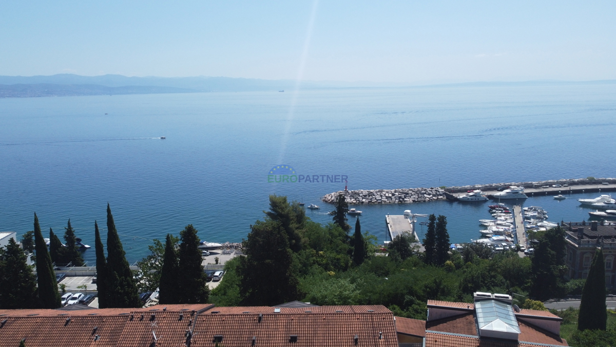 Trilocale con vista mare e 50m dalla spiaggia, Dintorni di Abbazia