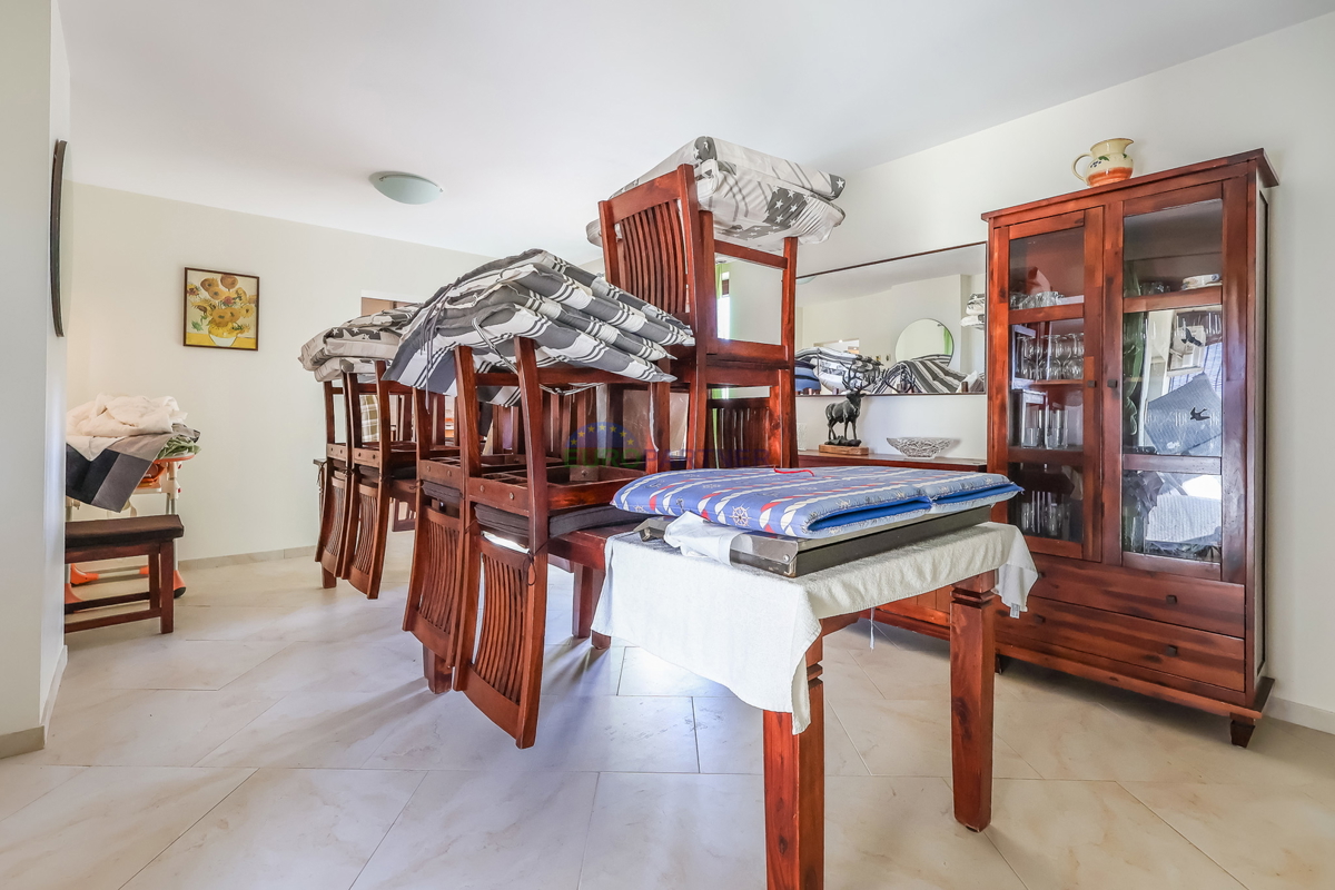 Palazzina a 5 km da Parenzo, Istria