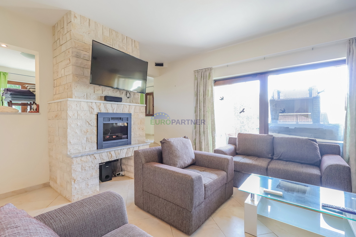 Palazzina a 5 km da Parenzo, Istria