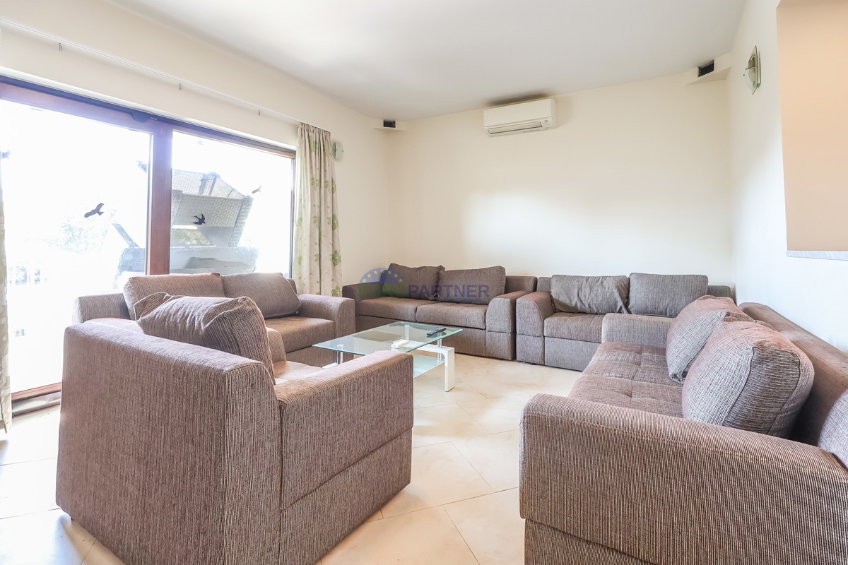 Palazzina a 5 km da Parenzo, Istria