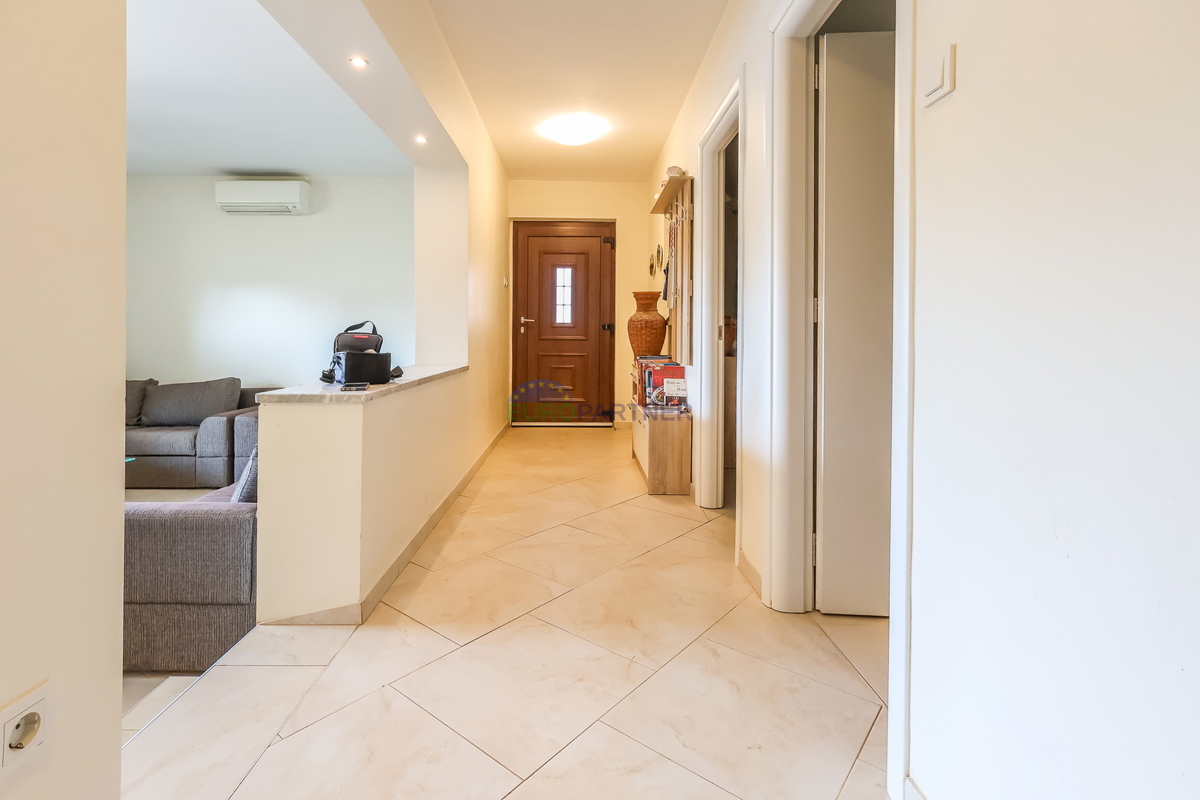 Palazzina a 5 km da Parenzo, Istria