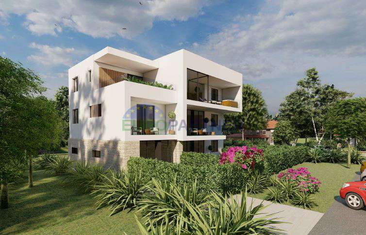 Moderna casa a schiera vicino al mare e alla città di Poreč