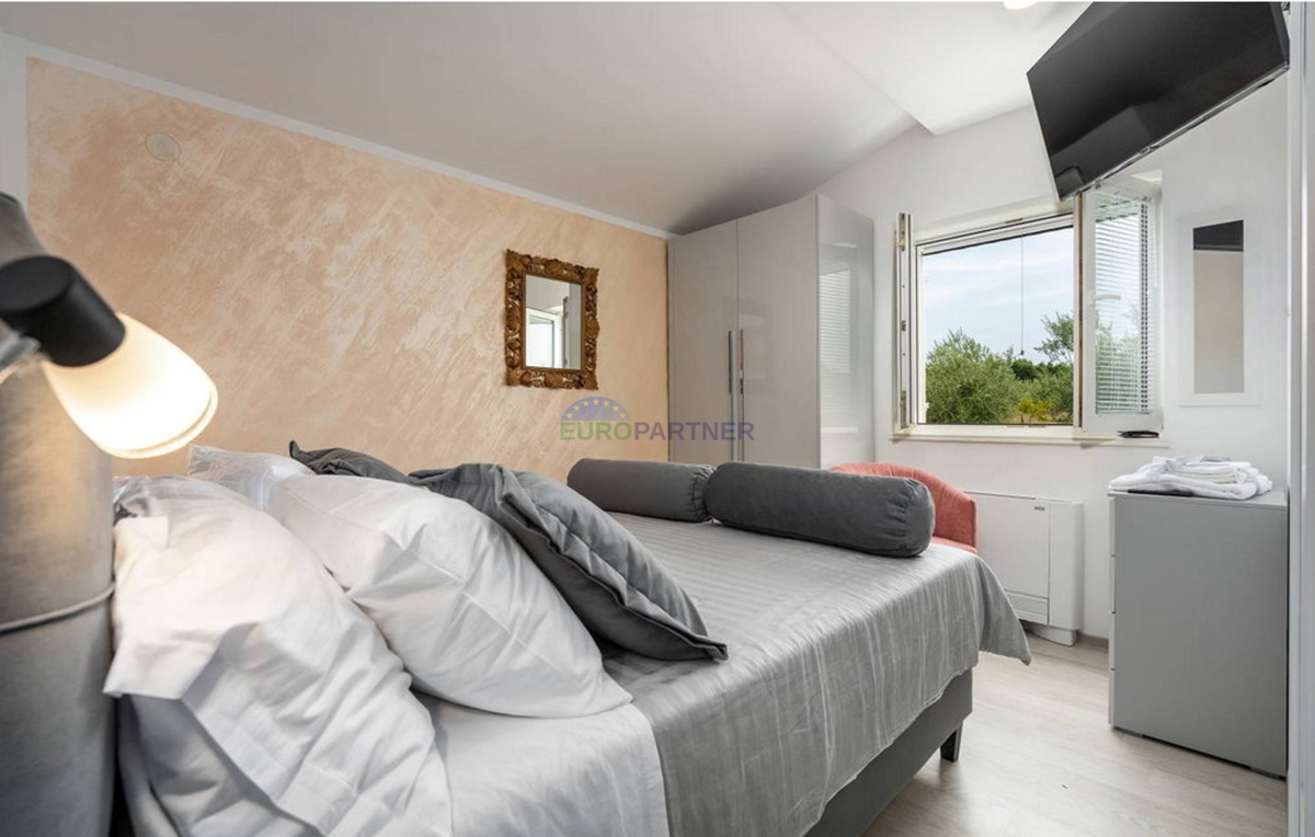 Istria, Visignano, villa con un bellissimo giardino