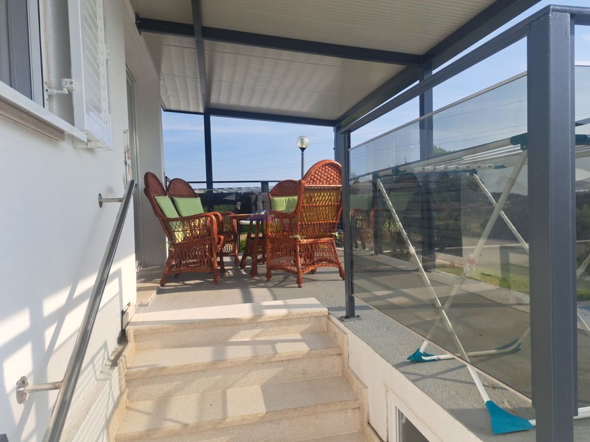 Istria, Visignano, villa con un bellissimo giardino