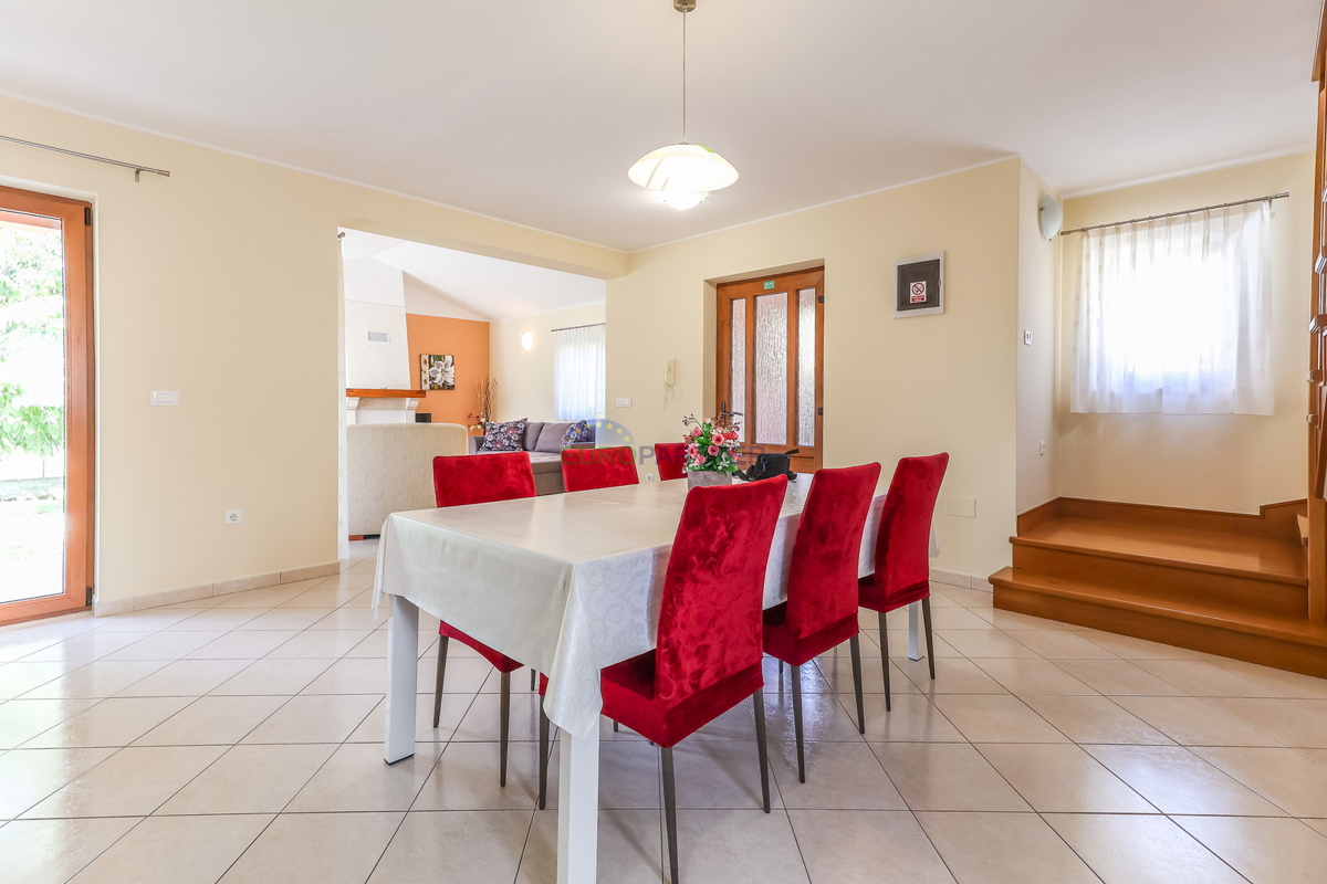 Prekrasna mediteranska vila, okolica Poreča