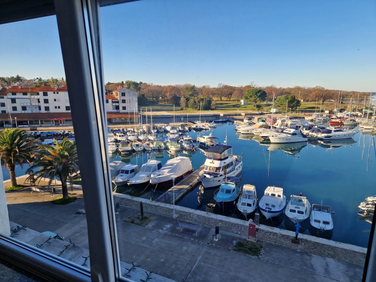 Appartamento prima fila mare, Poreč, Červar-Porat