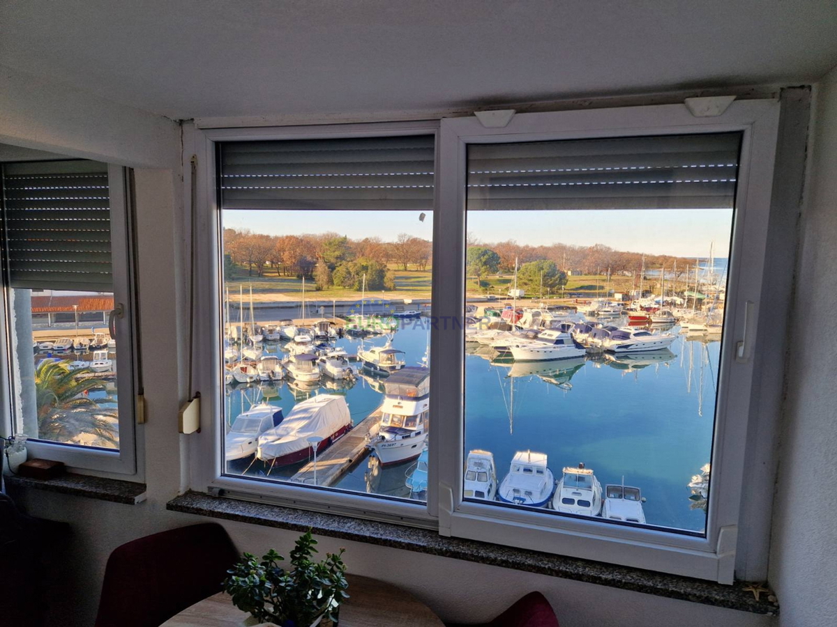 Appartamento prima fila mare, Poreč, Červar-Porat