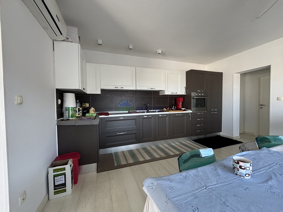 Istria, Novigrad, appartamento di design con vista mare