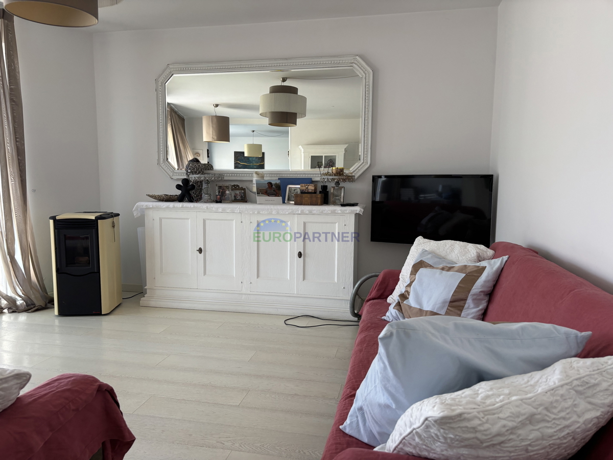 Istria, Novigrad, appartamento di design con vista mare