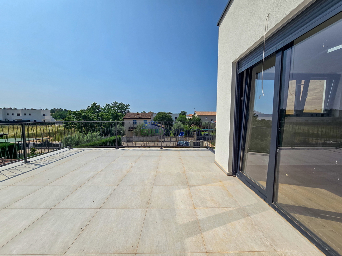 Villa moderna a 7 km da Parenzo, Istria
