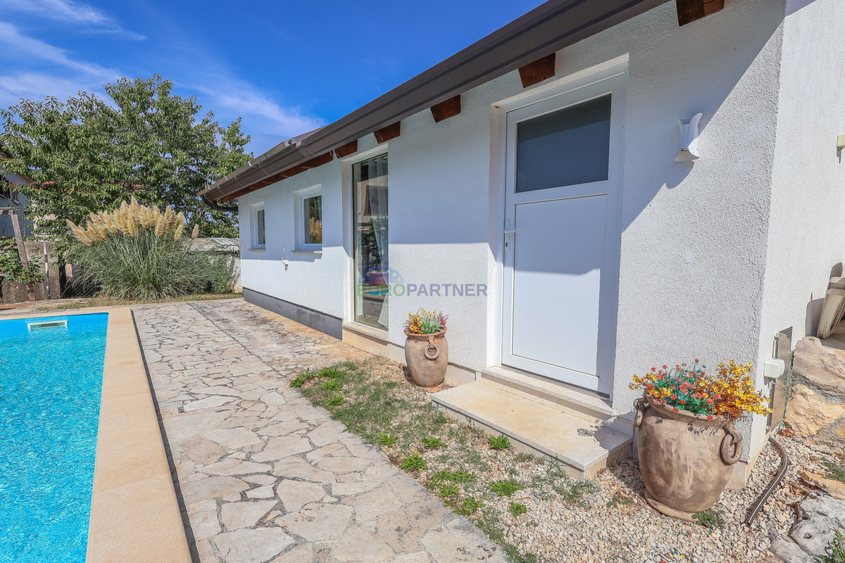 Villetta con vista mare, a 10 km da Parenzo