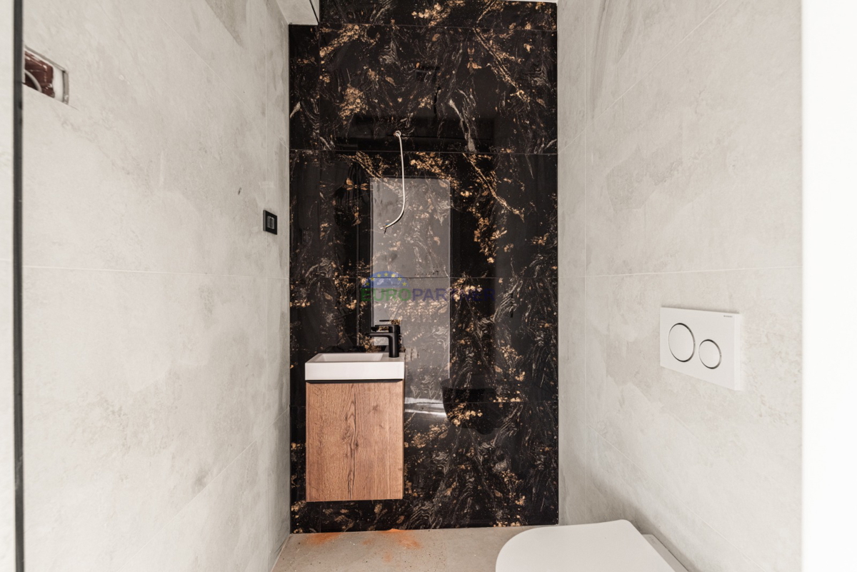 Attico a 2 km dal mare, Poreč