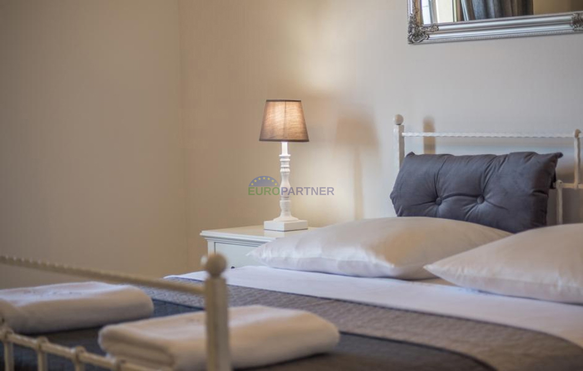 Bellissima villa in pietra con piscina, Višnjan