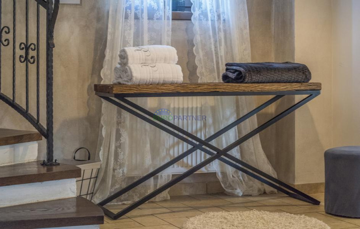 Bellissima villa in pietra con piscina, Višnjan