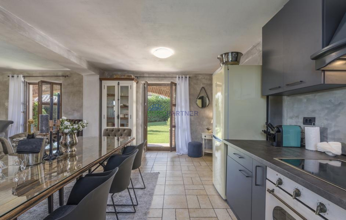 Bellissima villa in pietra con piscina, Višnjan