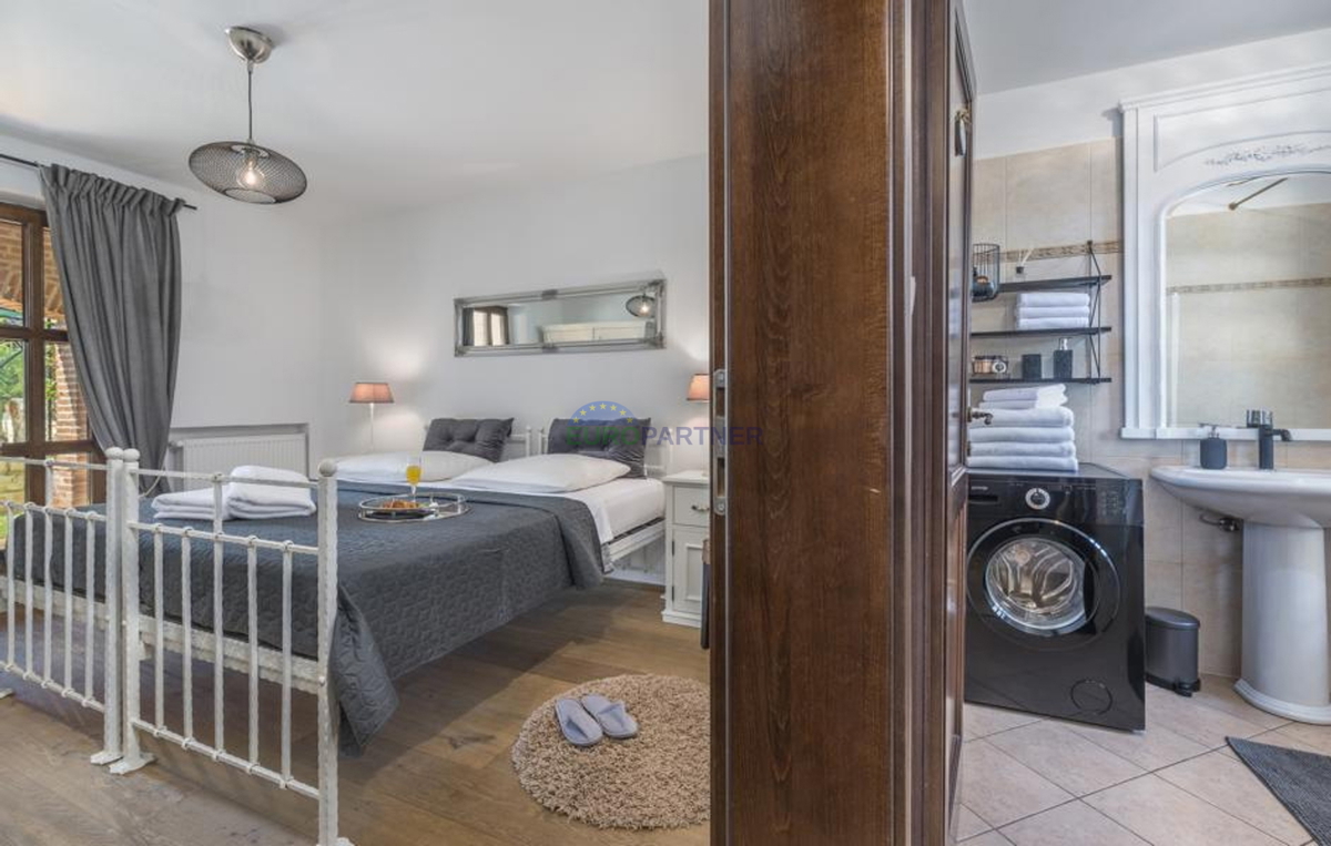 Bellissima villa in pietra con piscina, Višnjan