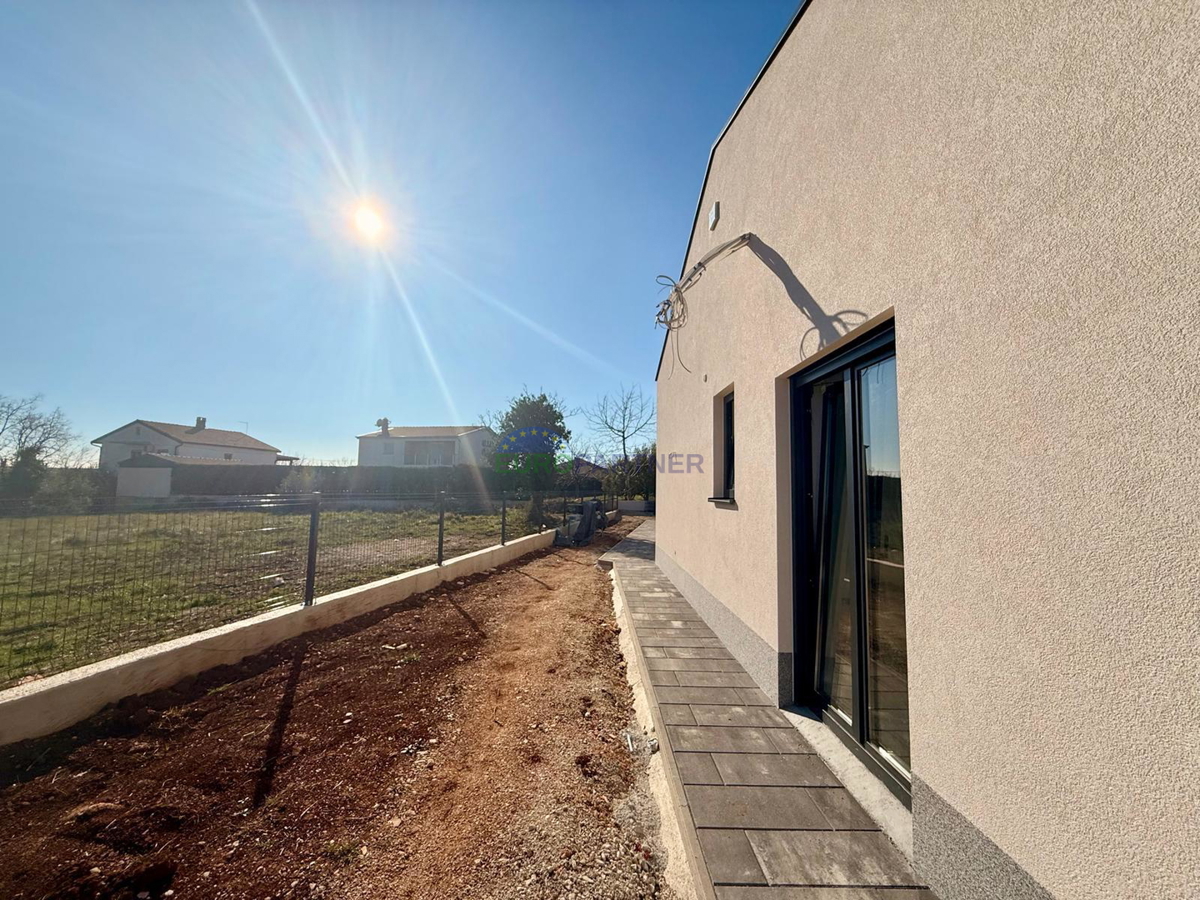 Casa bifamiliare con piscina, Parenzo, dintorni