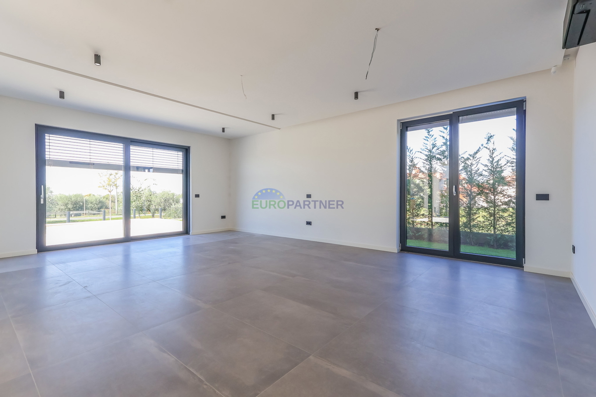 Parenzo - Villa indipendente con piscina