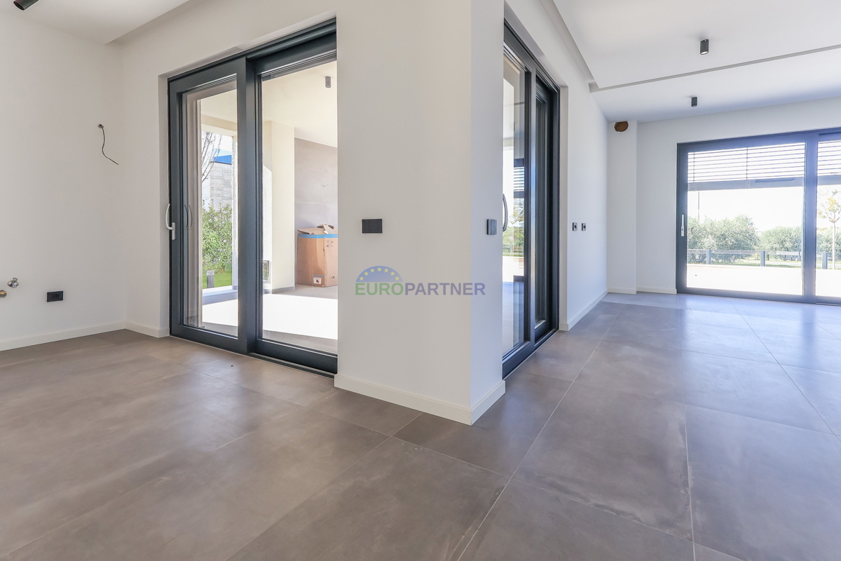 Parenzo - Villa indipendente con piscina