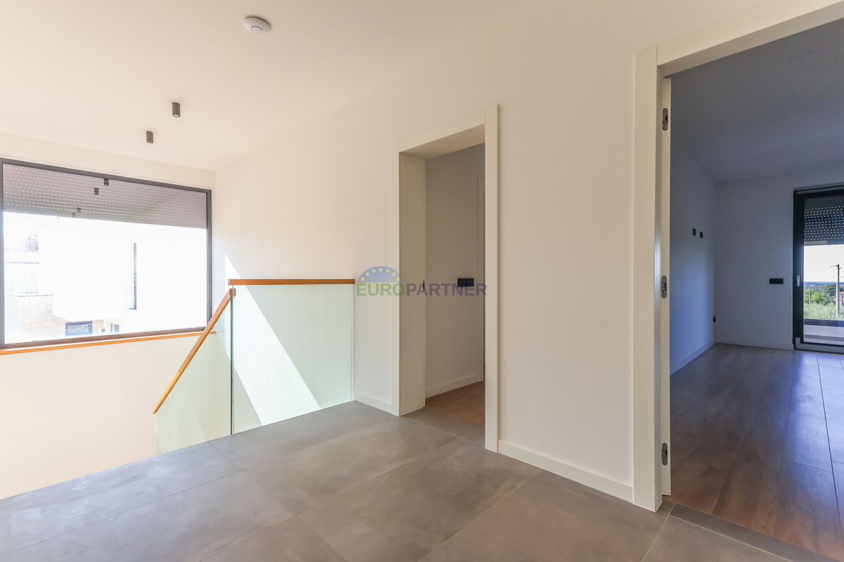 Parenzo - Villa indipendente con piscina