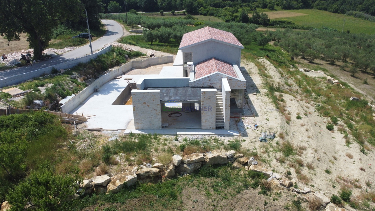 Casa, design moderno, con una bellissima vista