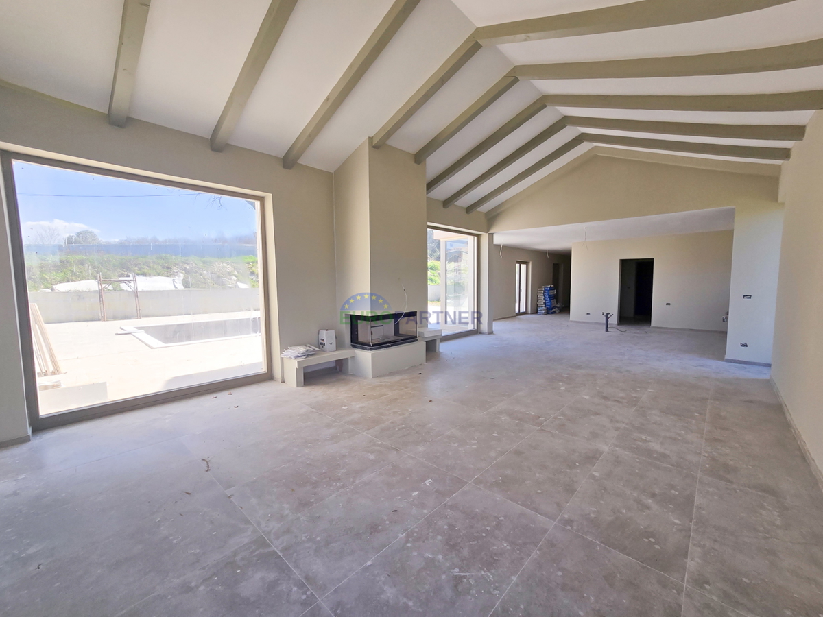 Casa, design moderno, con una bellissima vista