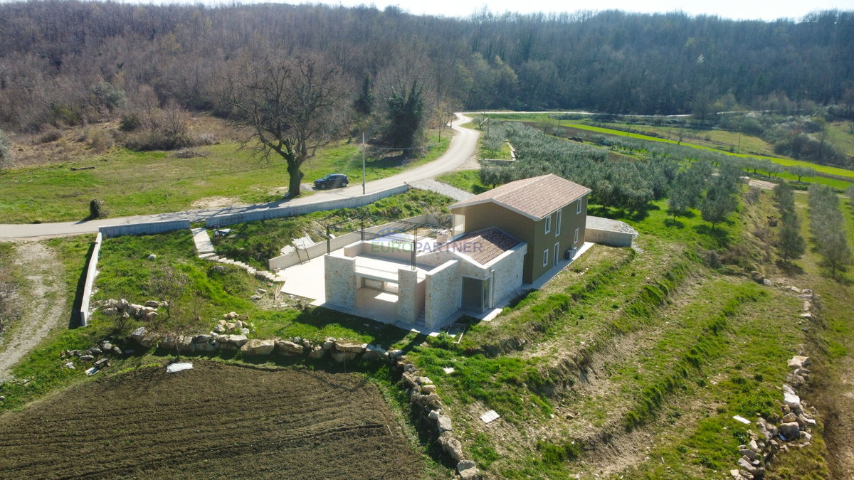 Casa, design moderno, con una bellissima vista