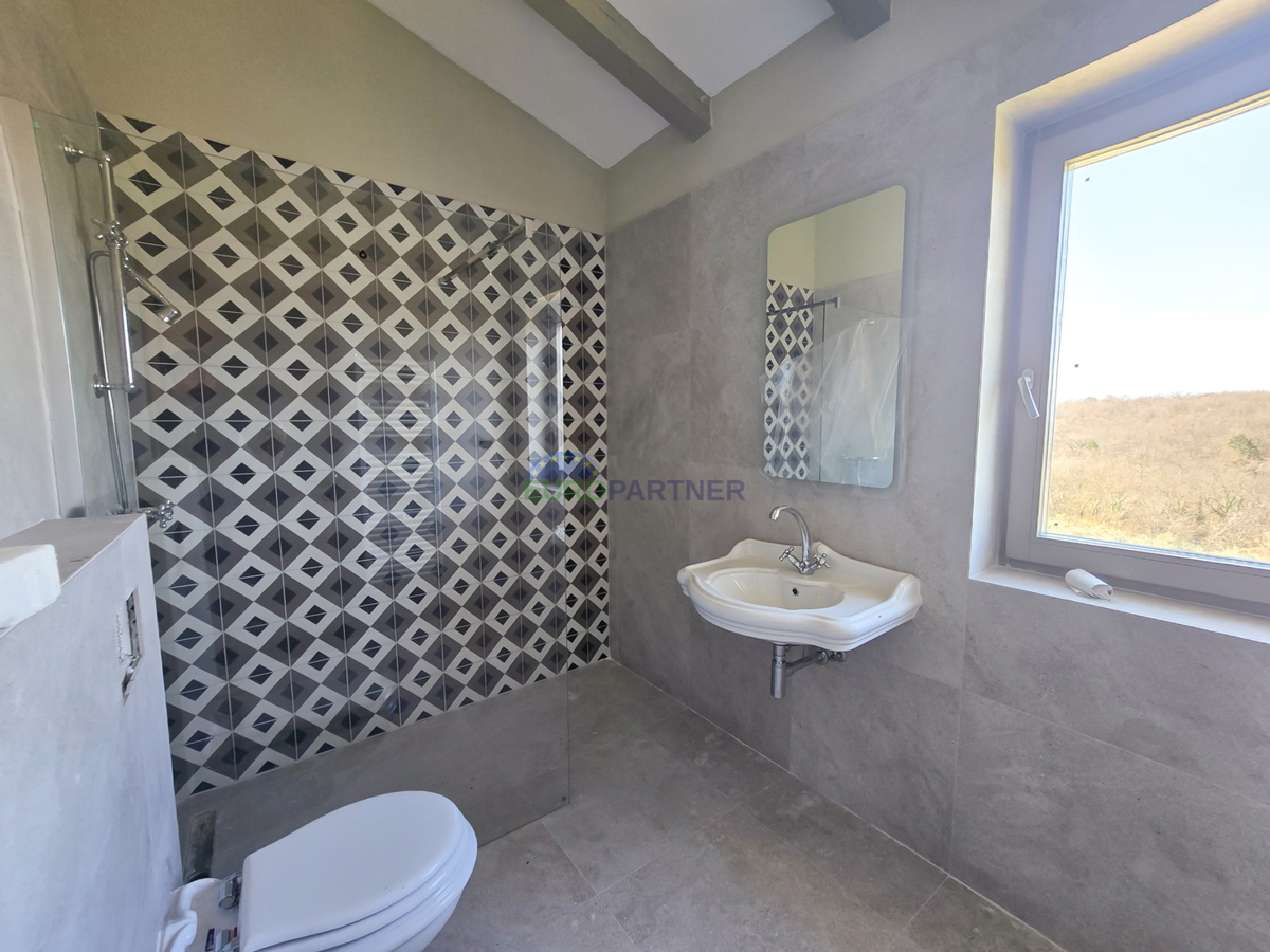Casa, design moderno, con una bellissima vista