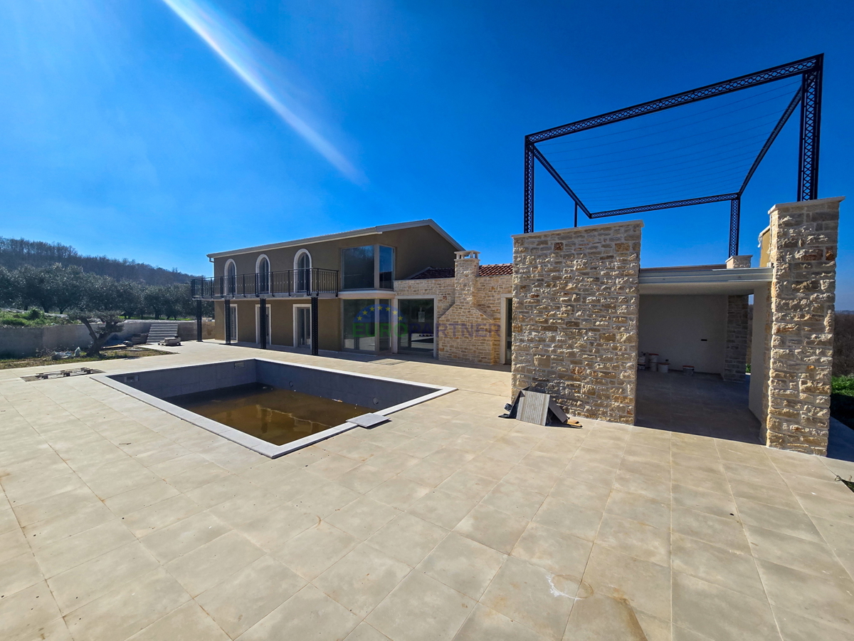 Casa, design moderno, con una bellissima vista
