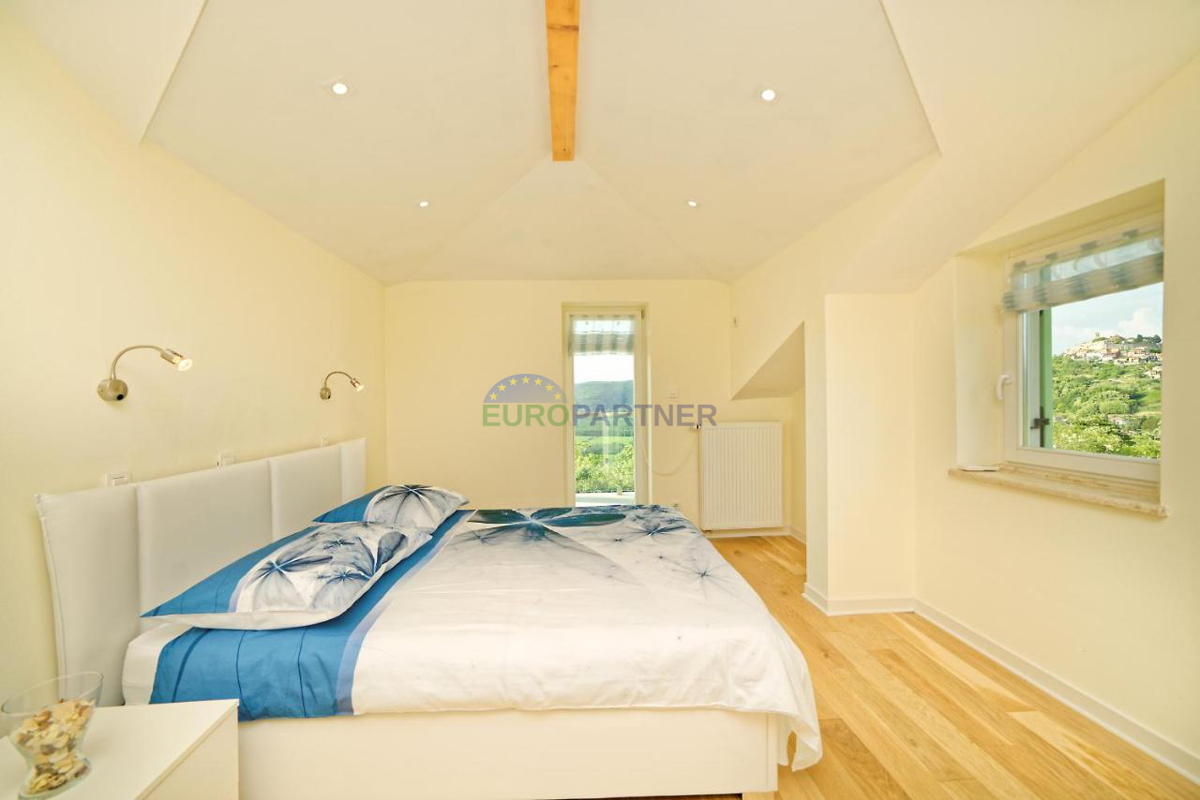 Villa con vista vicino a Montona