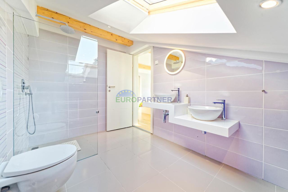 Villa con vista vicino a Montona