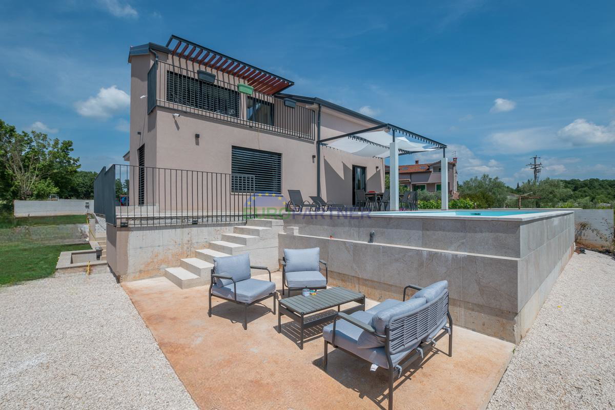 Una bella casa con giardino nel cuore dell&apos;Istria, vicino a Tinjan