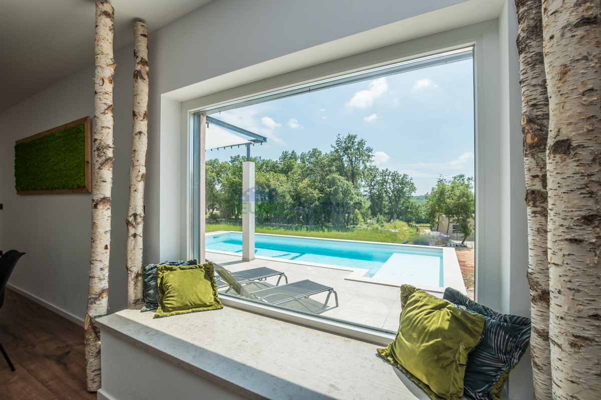 Una bella casa con giardino nel cuore dell&apos;Istria, vicino a Tinjan