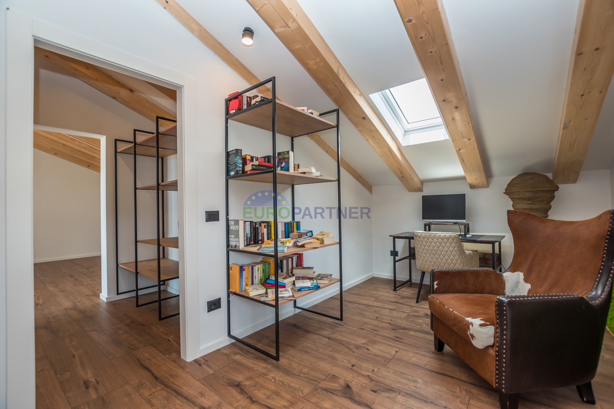 Una bella casa con giardino nel cuore dell&apos;Istria, vicino a Tinjan