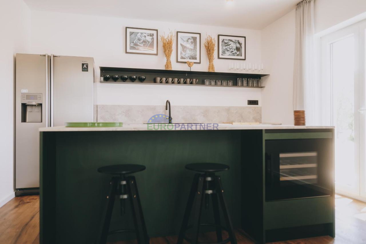 Una bella casa con giardino nel cuore dell&apos;Istria, vicino a Tinjan