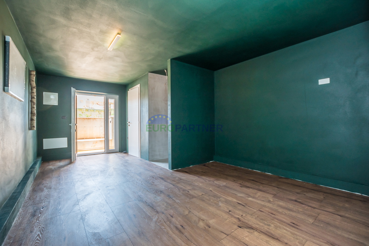 Una bella casa con giardino nel cuore dell&apos;Istria, vicino a Tinjan