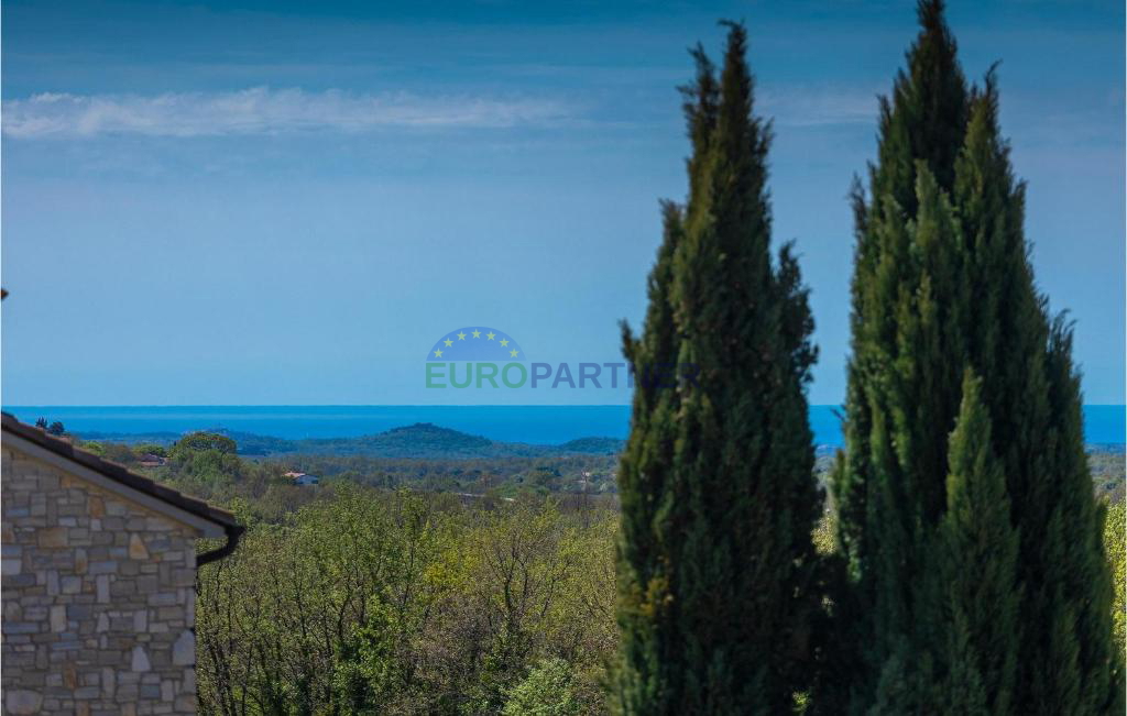 Villa in pietra su una collina con vista sul mare, Visignano, Istria