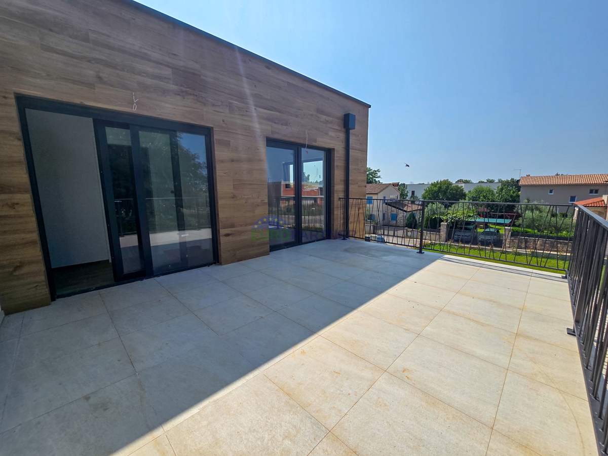 Villa moderna a 7 km da Parenzo, Istria