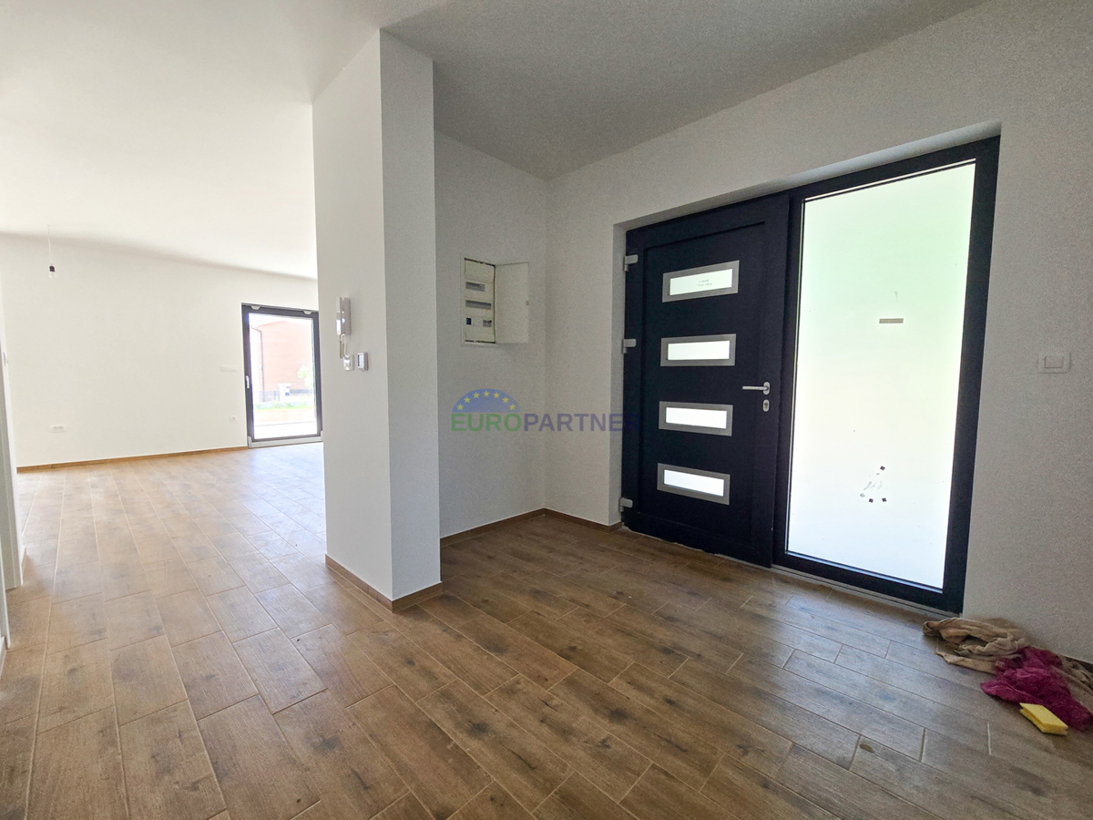 Villa moderna a 7 km da Parenzo, Istria