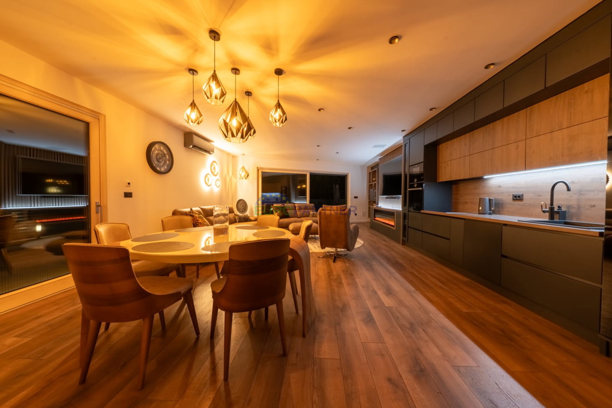 Villa di lusso con vista mare, Podstrana