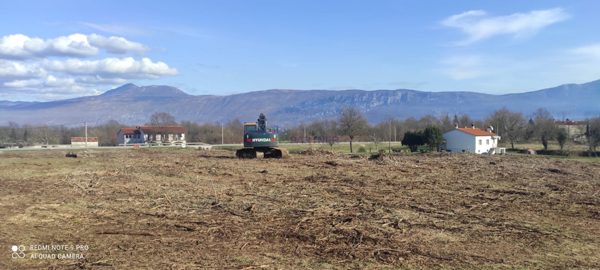 Terreno edificabile e agricolo, Kršan, Istria